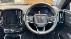 Volvo XC40 2.0 B4P Plus Dark 5dr Auto Petrol Estate